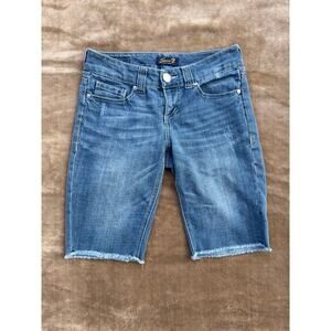 Seven7 Bermuda Denim Blue Jean Cutoff Embroidered Shorts Women’s‎ Size 4